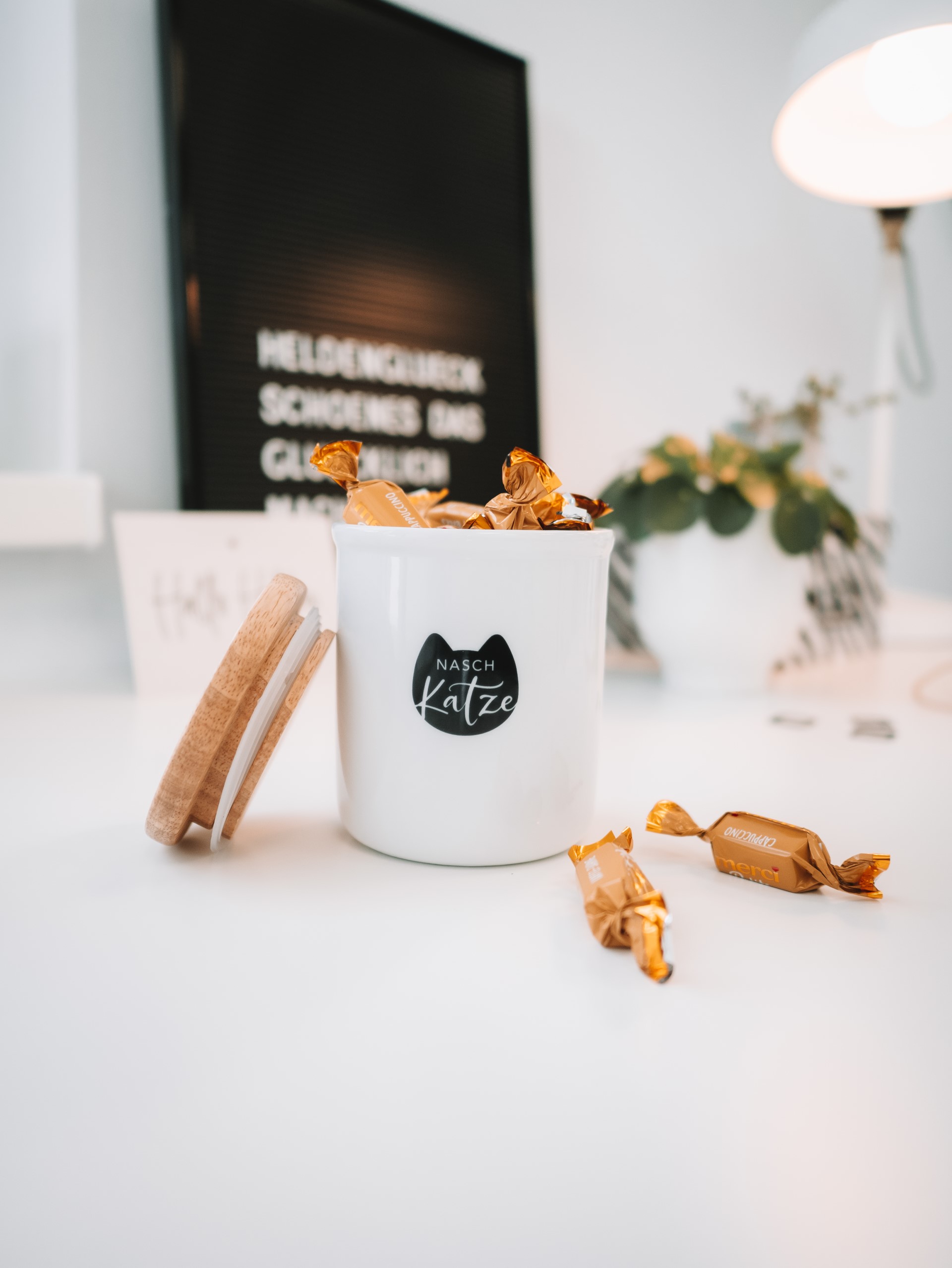 47D43271-5369-4B05-907C-4A5C22CB65BF