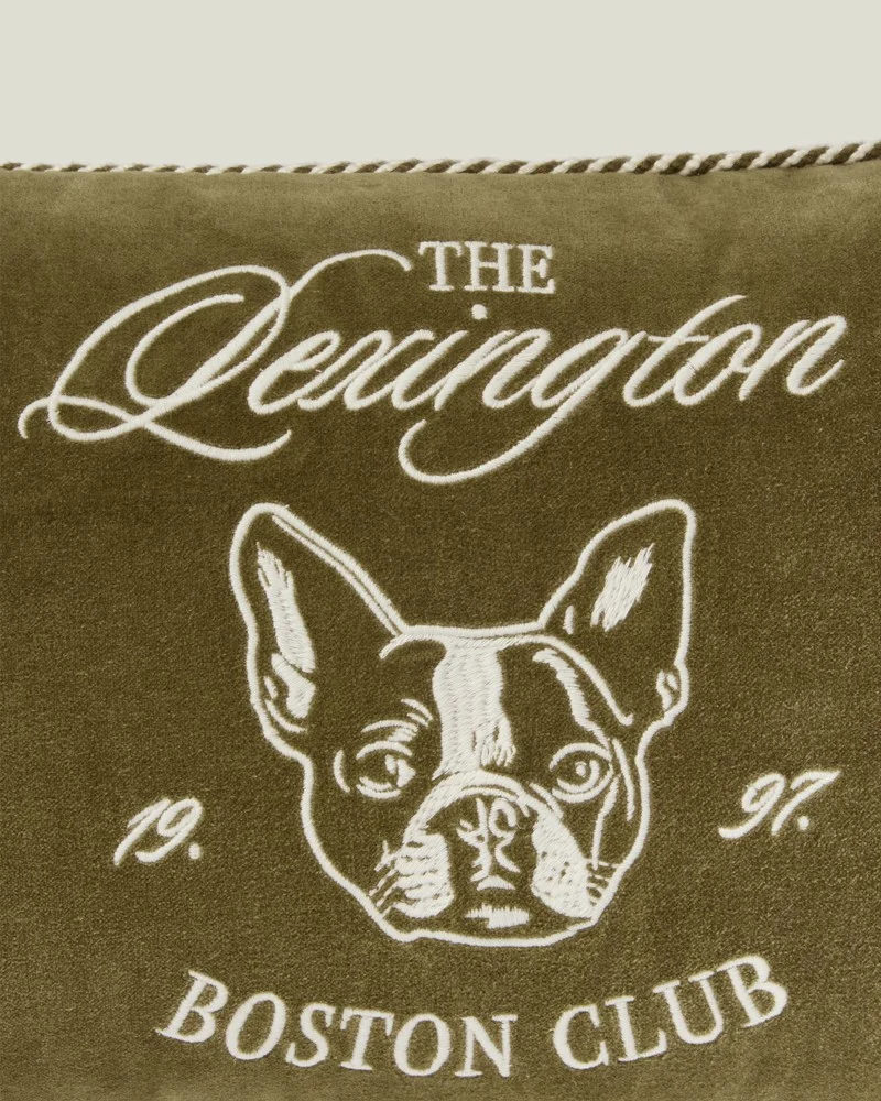 Lexington Kissen Boston Club aus Baumwollsamt beige - olive 30 x 50 cm