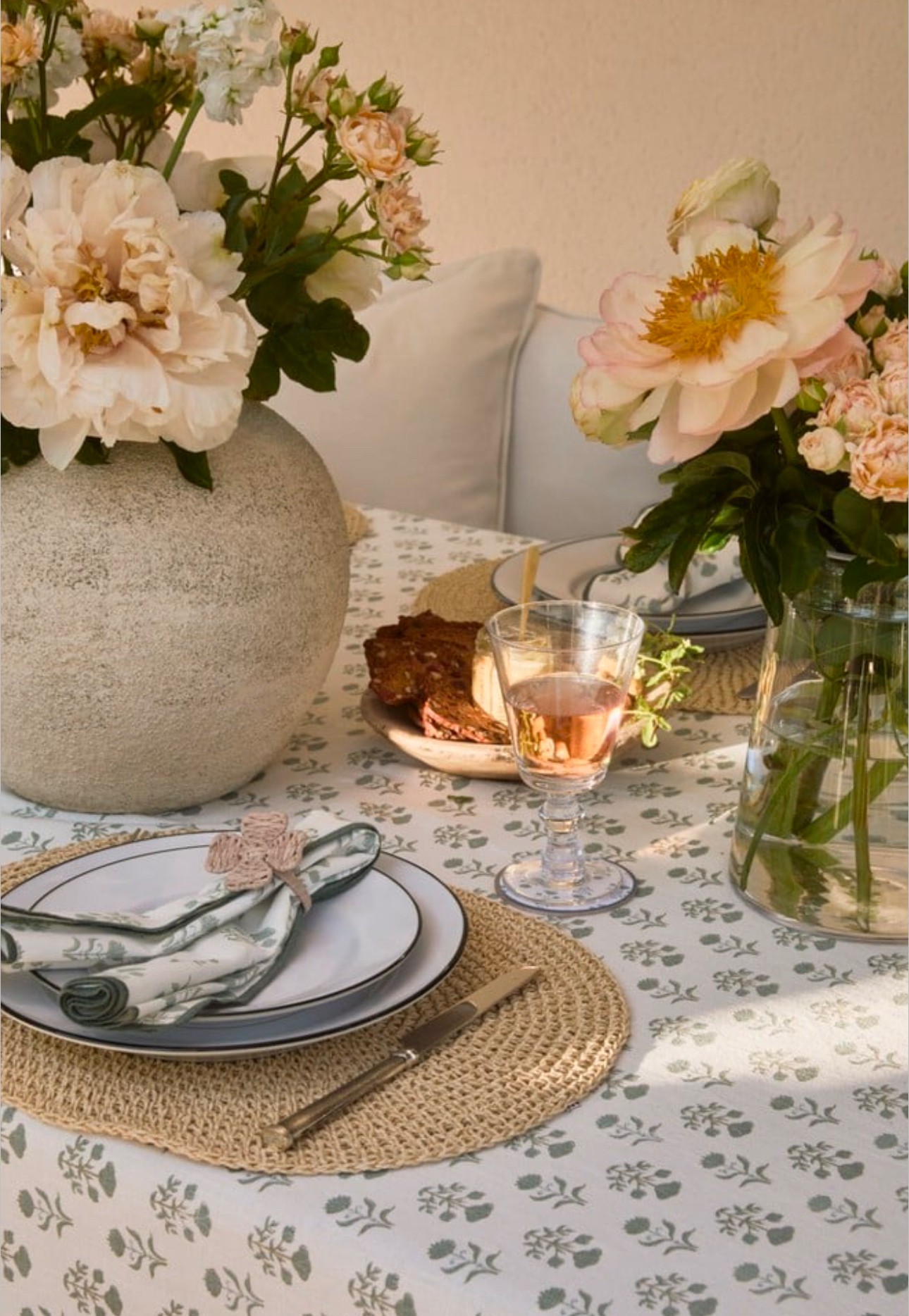 BED0E03A-9BE2-48BC-A380-928125BC03FC_1_201_a