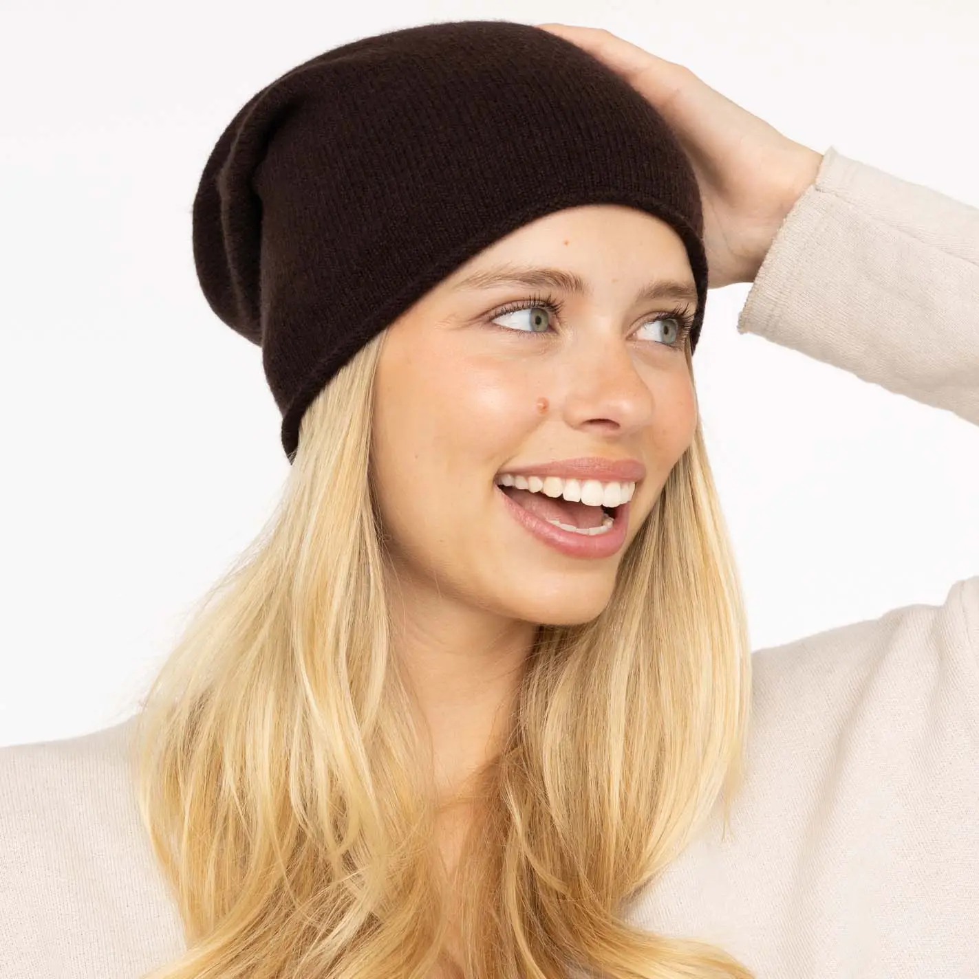 Zwillingsherz 100% Cashmere Beanie braun