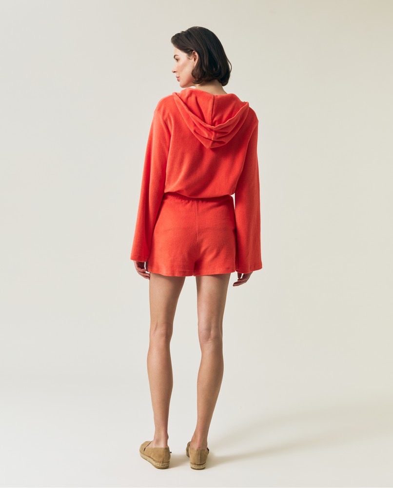 D2EE2C13-7EBB-4806-94F9-5FFE1B05D06E