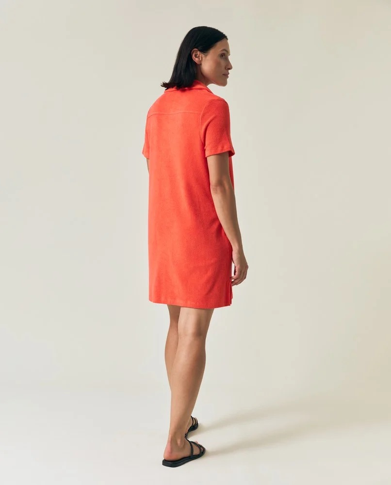 A772E7EE-277D-4DB2-AB37-AD1C9C1251EC