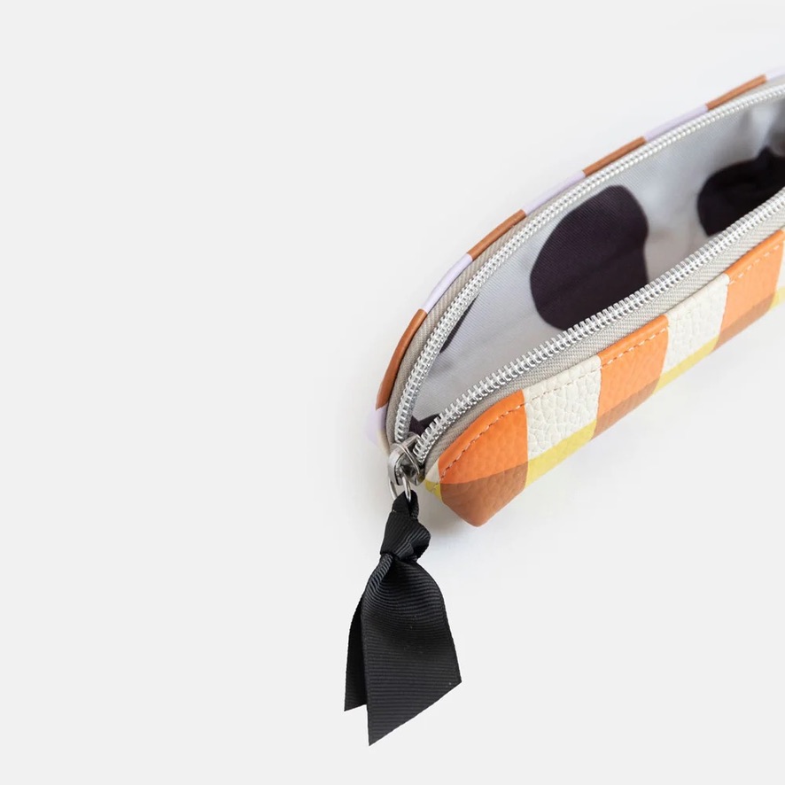 FA22CA57-E6C9-4A37-B939-73BEBAB0E7D5_1_105_c