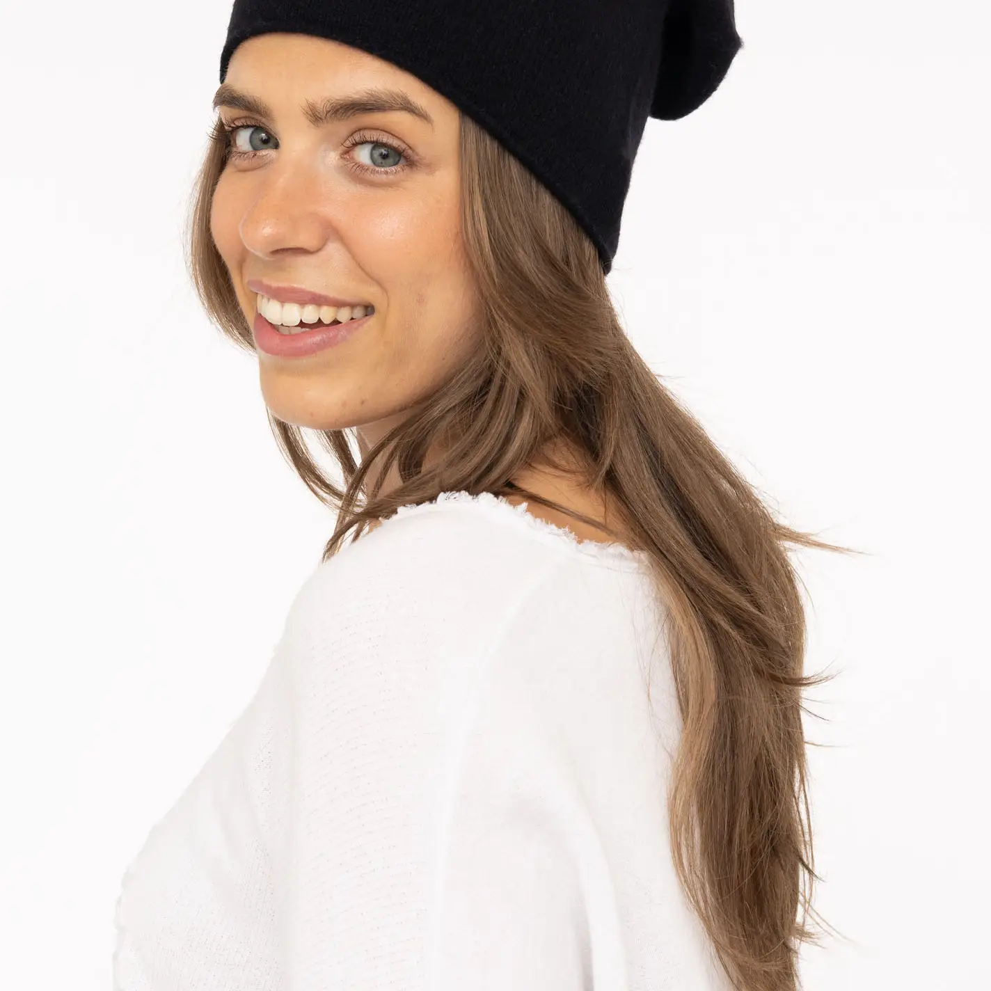 Zwillingsherz 100% Cashmere Beanie schwarz