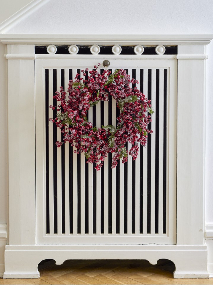 Bloomingville Kranz Winter Berry rot Durchmesser 50 cm